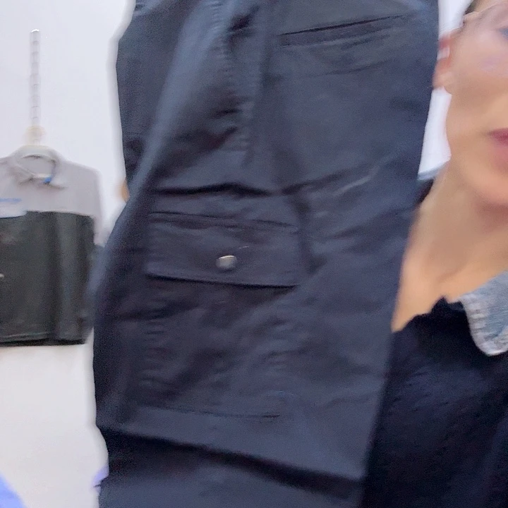 170码有两套是辆白色奔驰