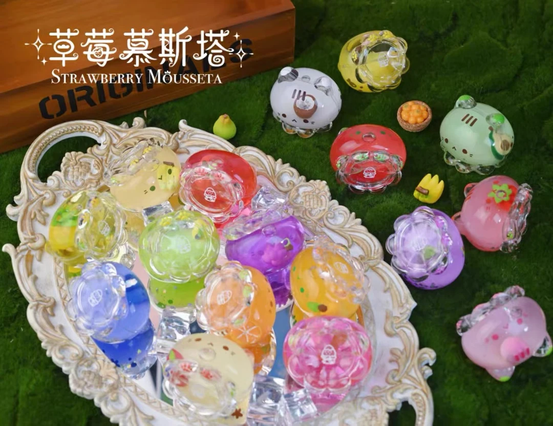 【拆盒不退】草莓慕斯塔一口一颗章鱼缤果章鱼喵喵冻系列盲盒摆件