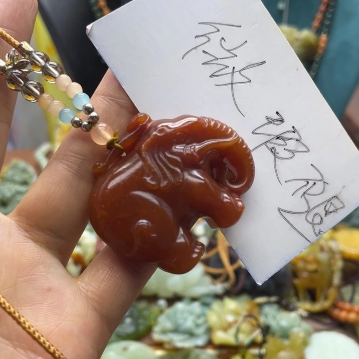 蛇纹石玉合金颈饰