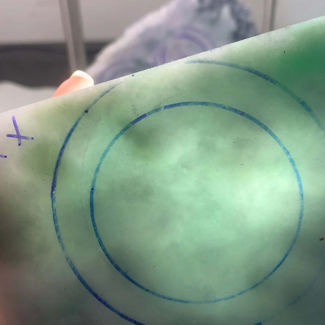 定制翡翠未镶嵌翡翠手镯