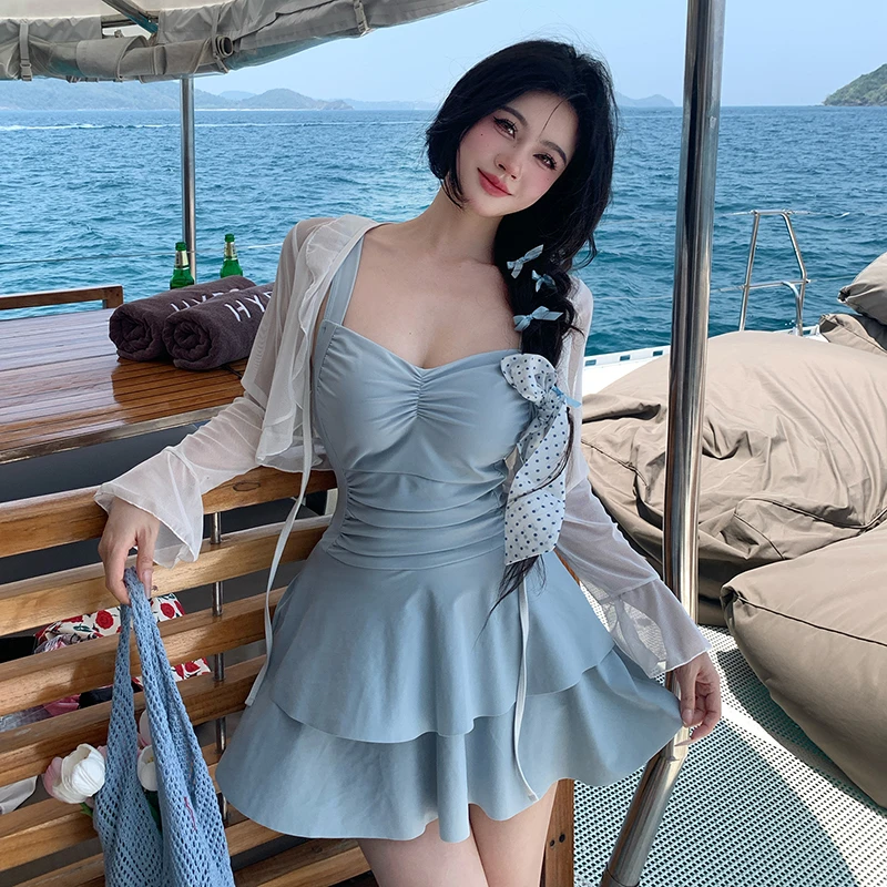 爆款女连体泳衣保守显瘦少女风罩衫防晒温泉游泳装遮肚胖MM纯欲风
