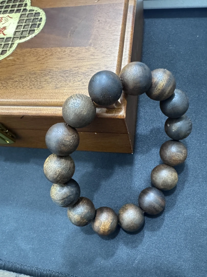 【百世璀璨 尽耀光芒】精品时尚手串B126