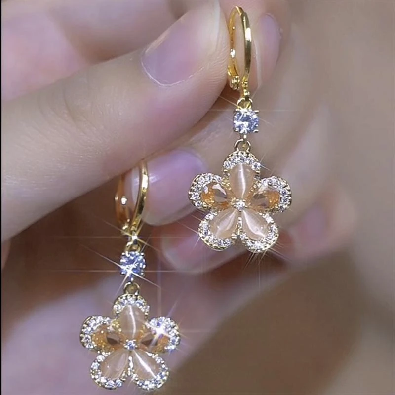 合金耳饰 高级感咖色花朵耳扣简约精致百搭气质耳环2025新款耳饰