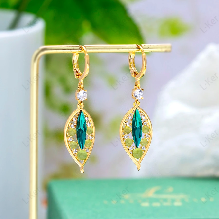 铜合金合成锆石耳饰 【绿叶】春季轻奢满钻树叶流苏百搭气质耳环484