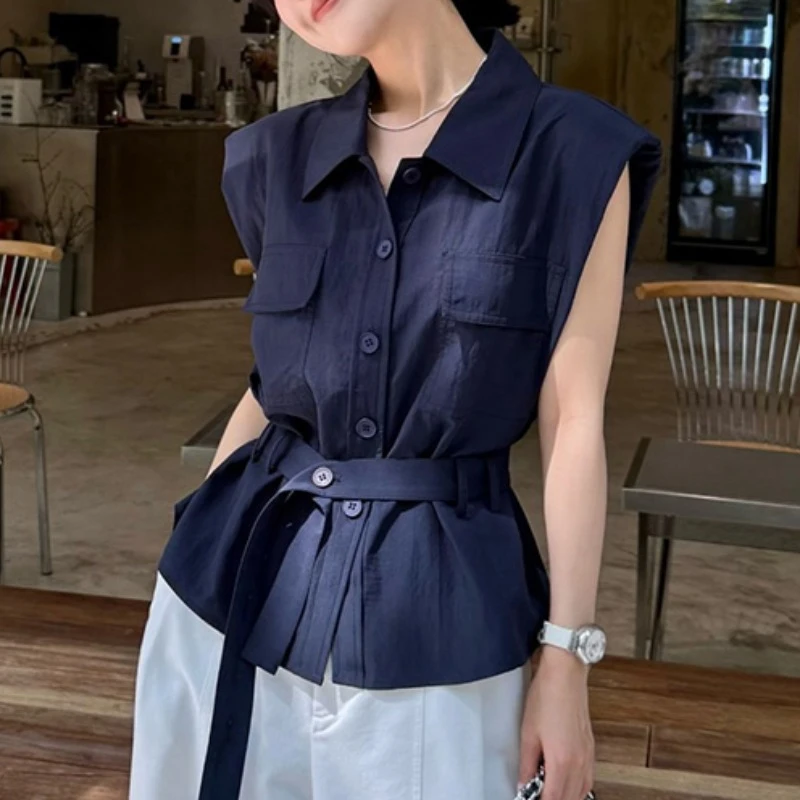 藏青色翻领收腰衬衫女2025夏季韩系纽扣腰带无袖飞飞袖上衣