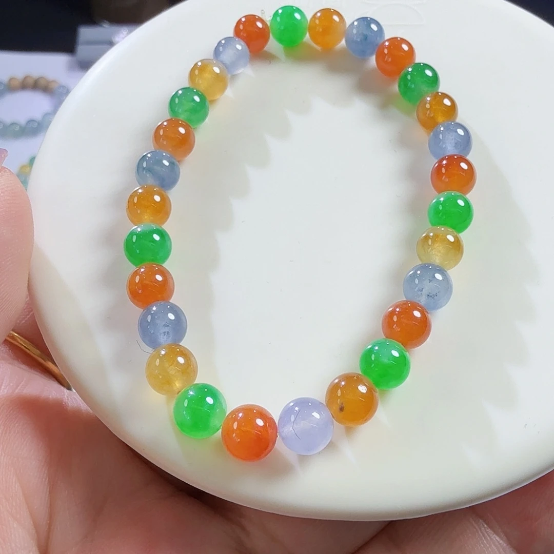 翡翠未镶嵌颈饰裸石