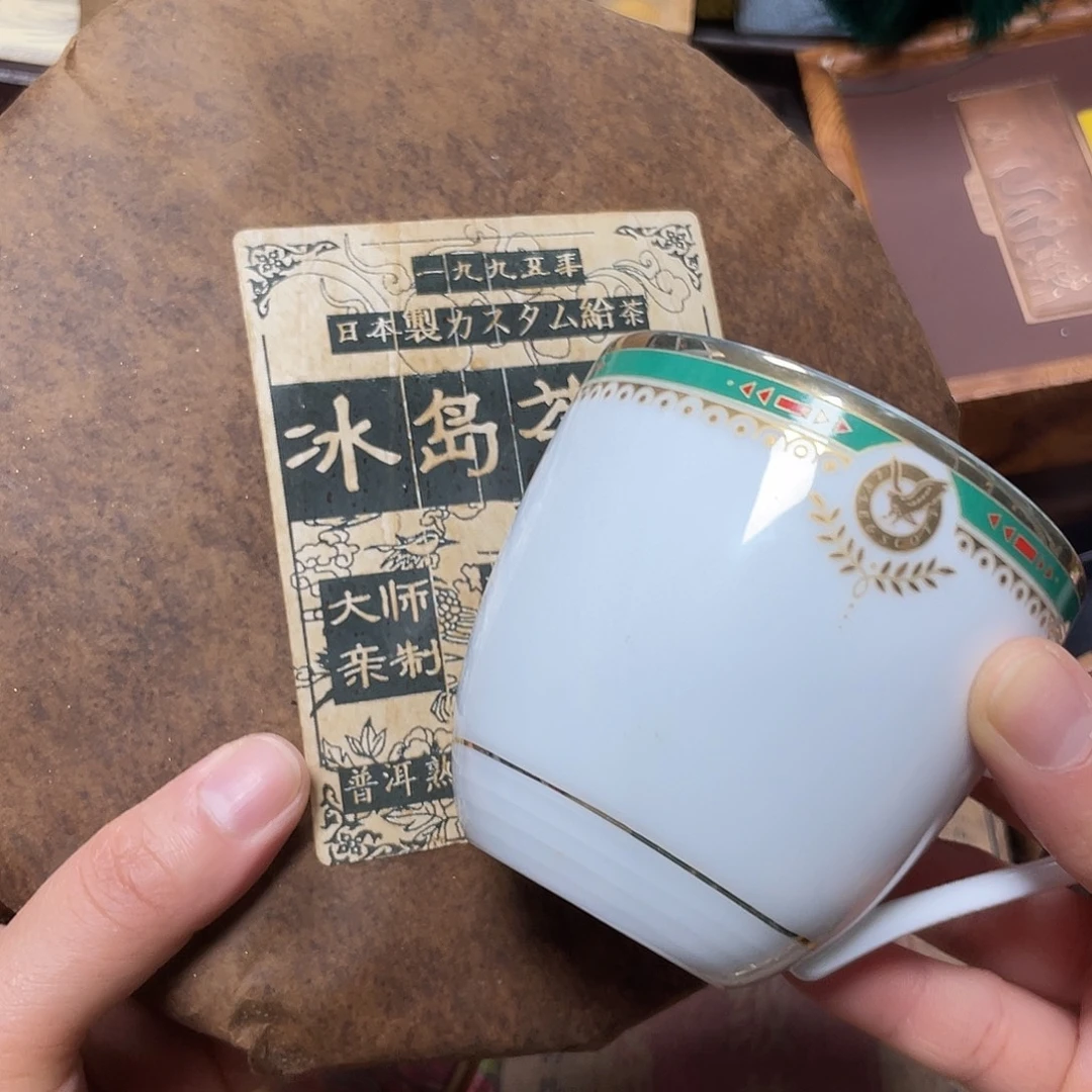 紫砂小。。。。。。。。。。。。