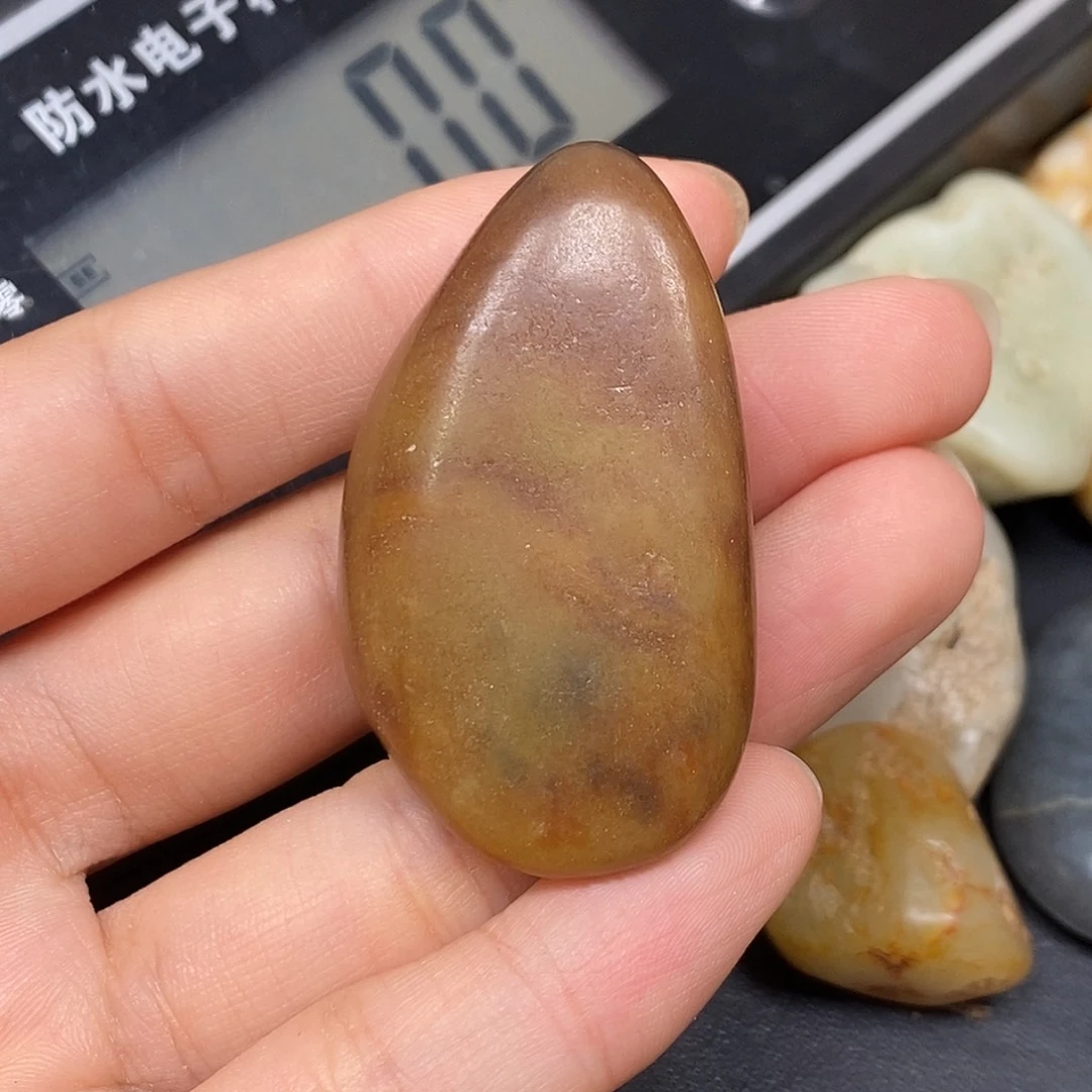 和田玉（糖玉）未镶嵌挂件