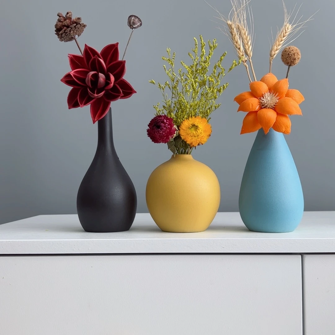 摆件陶瓷小花瓶摆件含花总高约20-30cm