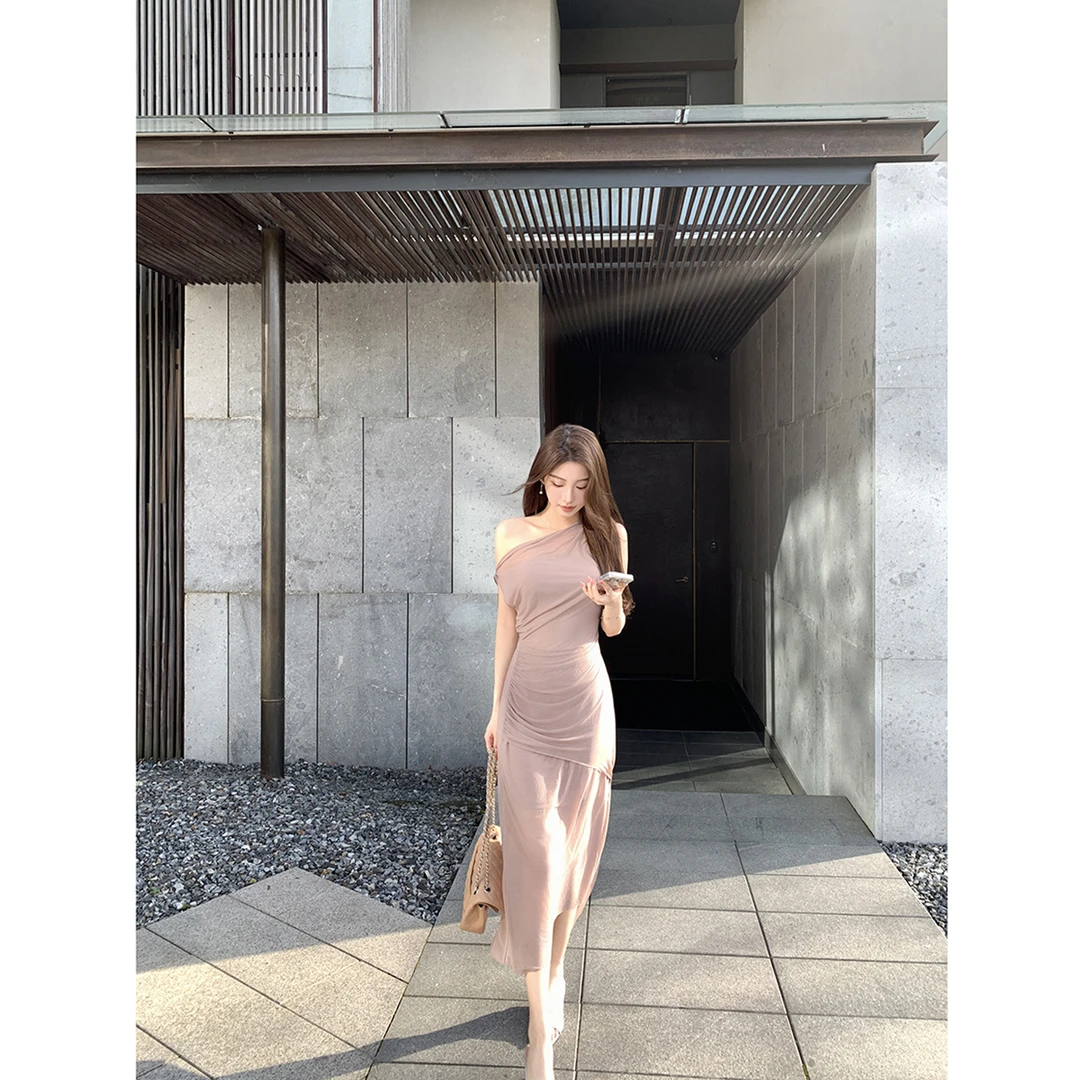 Breezy Z【热恋岛屿】夏季气质长款斜肩连衣裙背心套装女 BZ5KBZ11