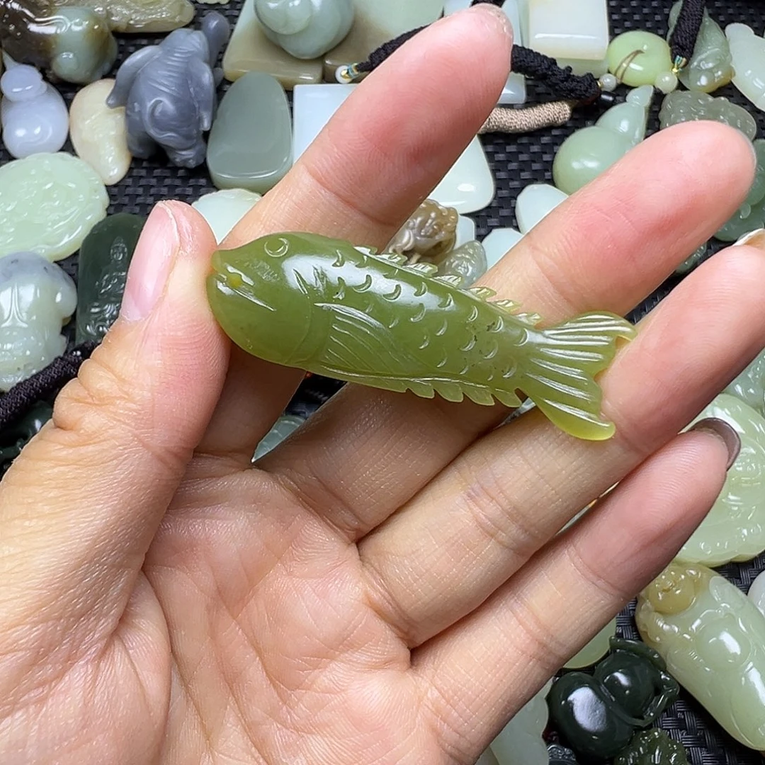 和田玉未镶嵌吊坠(不含链)