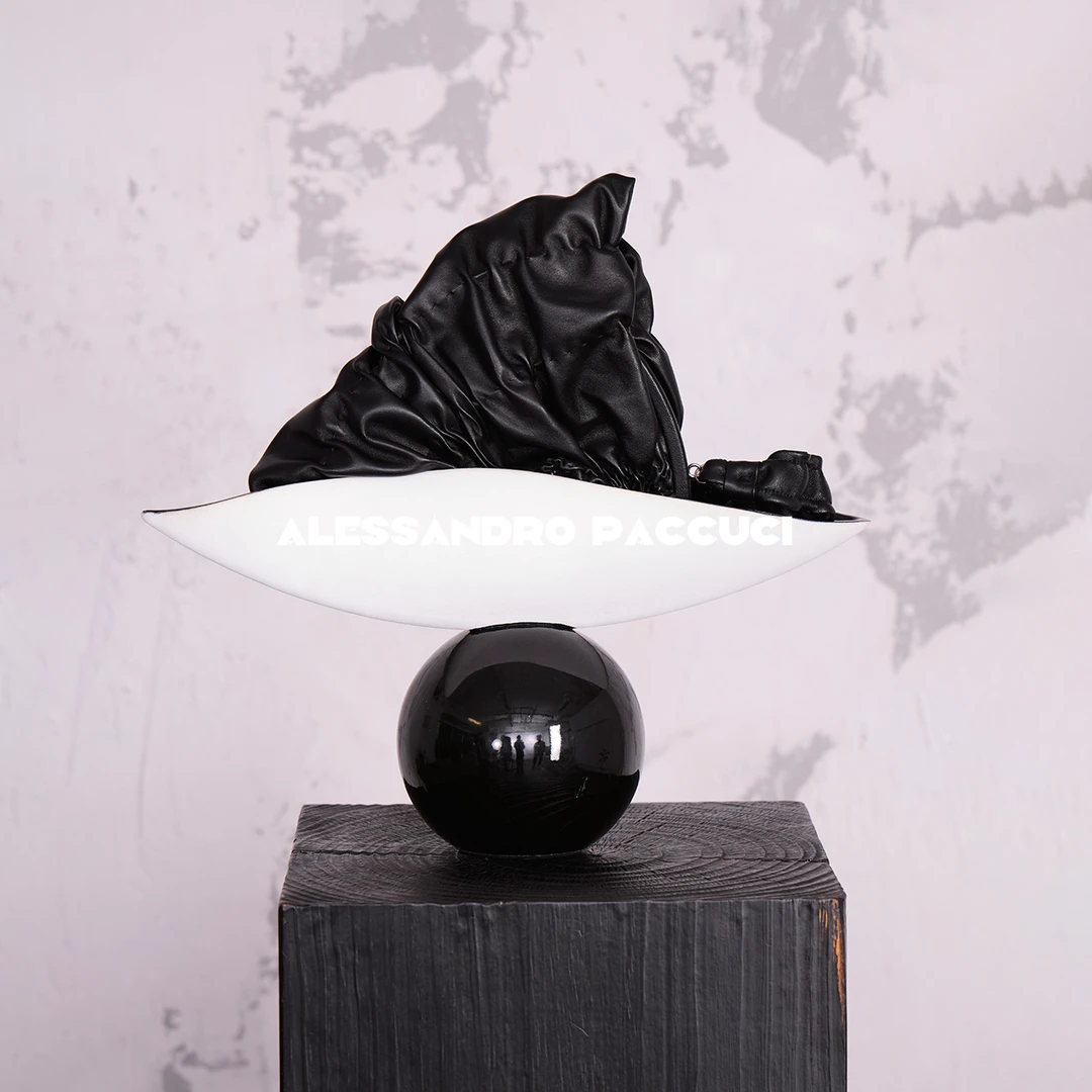 AP洛哥43115AB【鬼头】羊皮褶皱设计感黑色时尚百搭女士手提单肩包