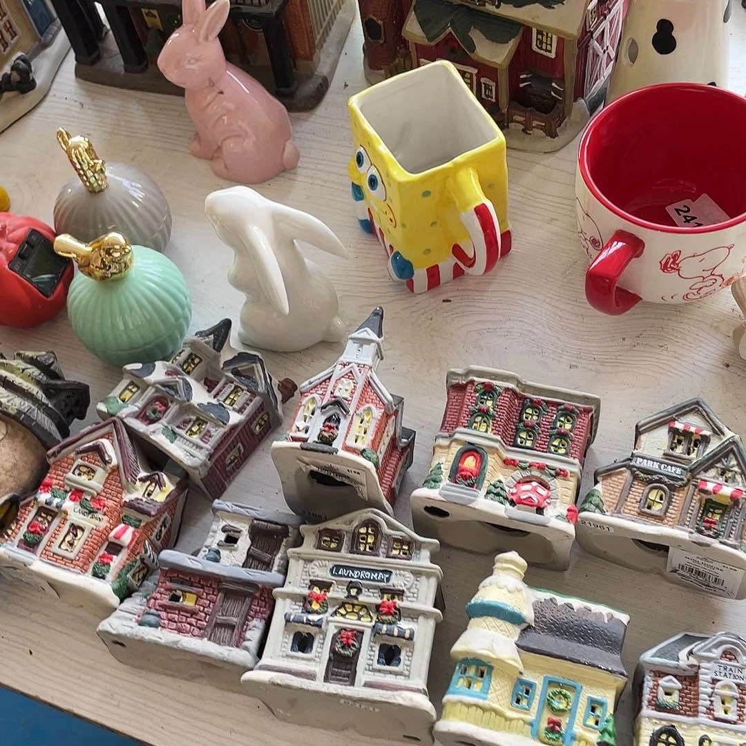 摆件旋*腿摆件。