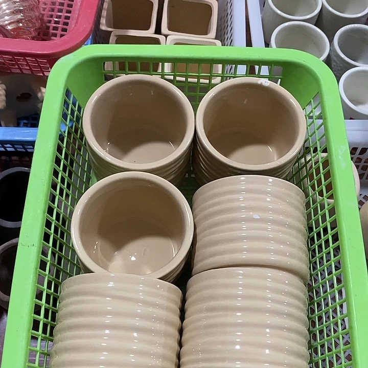 陶盆有孔 瑕疵针孔漏釉介意勿拍口 8高7