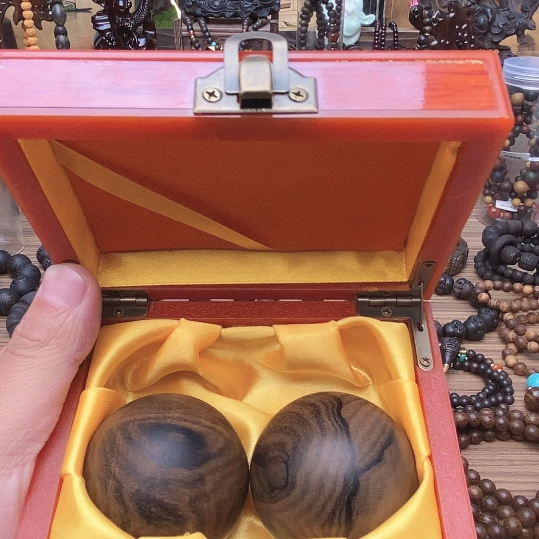 滴血莲花菩提手串