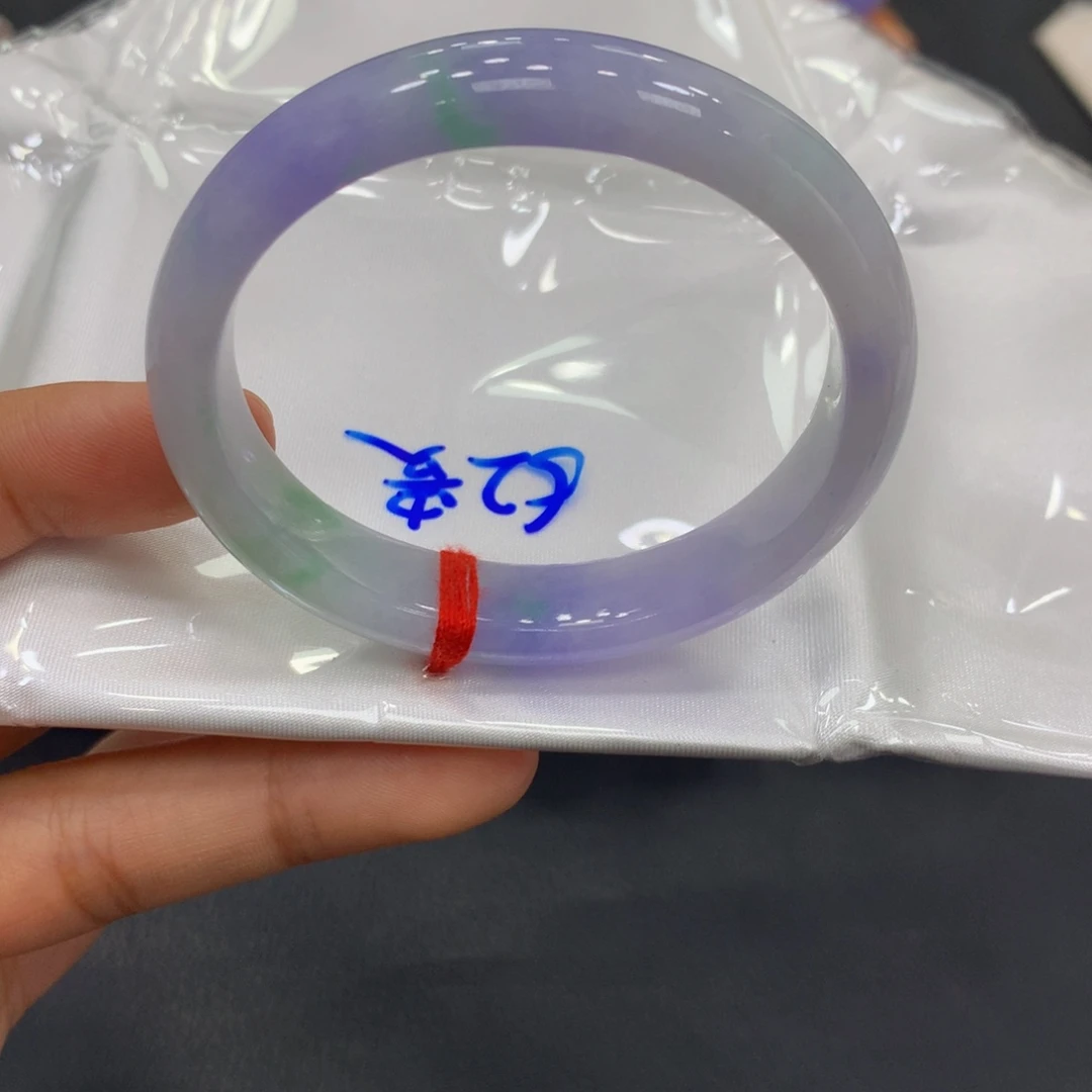 翡翠手镯未镶嵌翡翠32