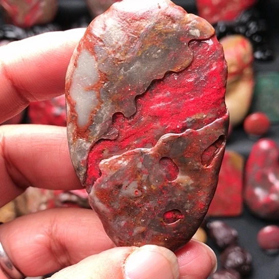 昌化石昌化鸡血石原石