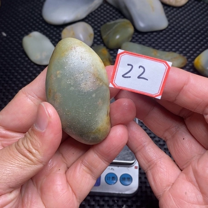 未镶嵌和田玉把件22