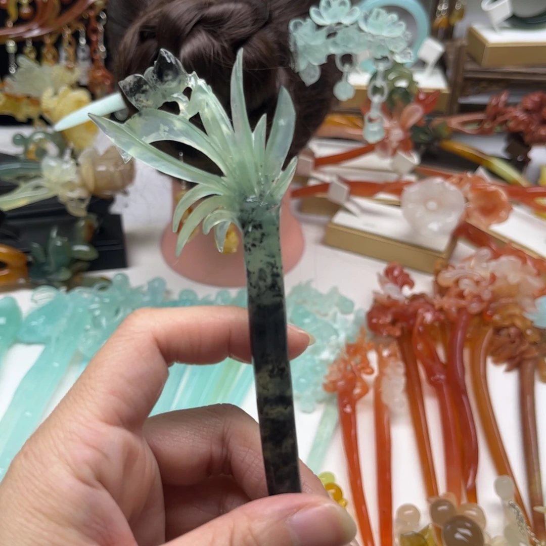 蛇纹石玉发饰合金