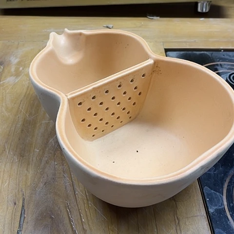 微瑕，明火，底部脏，1L