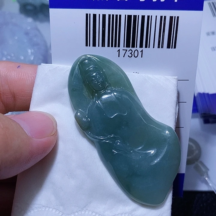 翡翠未镶嵌颈饰天光墟翡翠市场现金代购