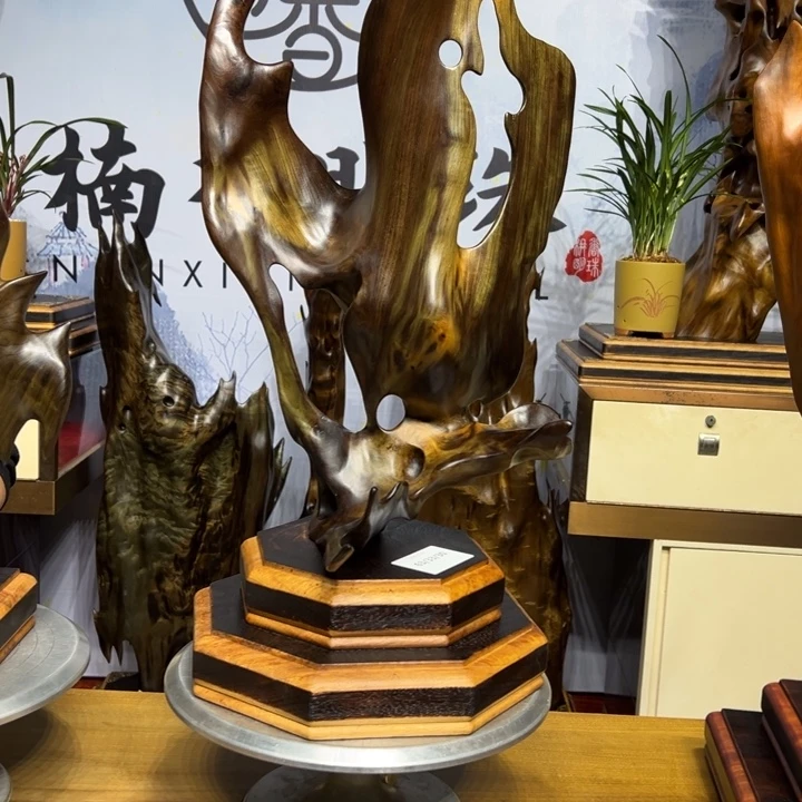 安***格金丝楠自然艺术作品