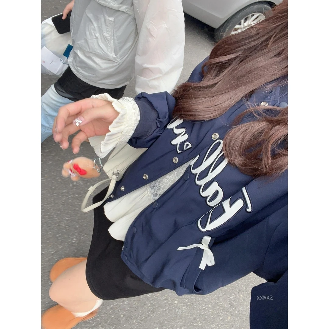 xxxwxz王希之 首尔街头~蝴蝶结字母刺绣棒球服短外套#12869