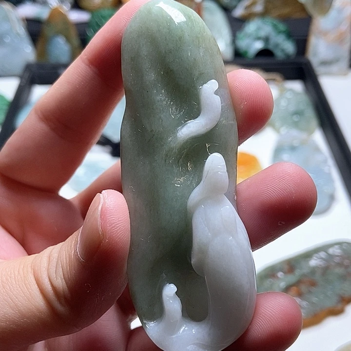 翡翠未镶嵌颈饰翡翠a货