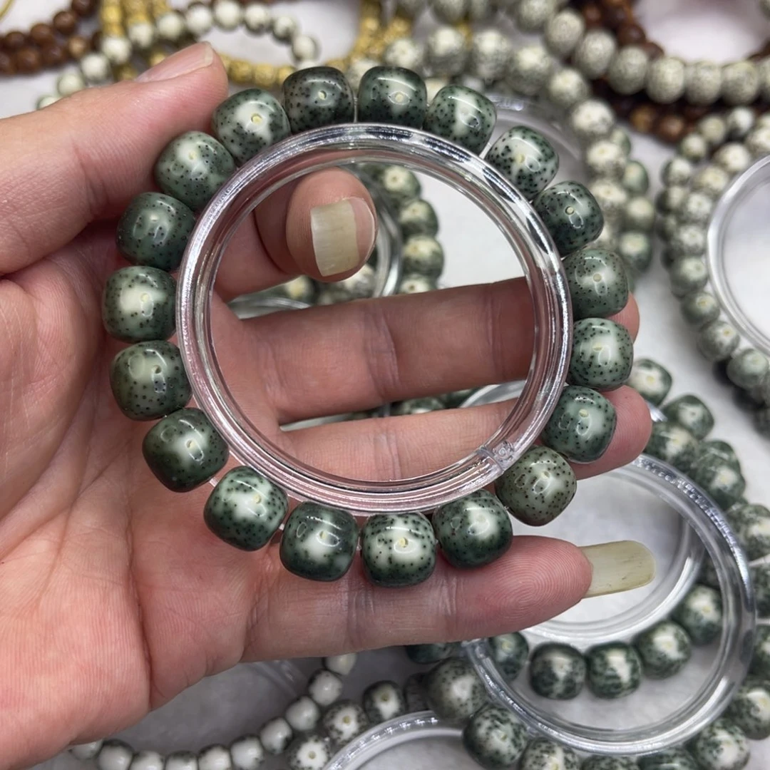 星月菩提手串丶***戏石玉12