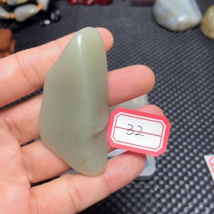 未镶嵌和田玉挂件32