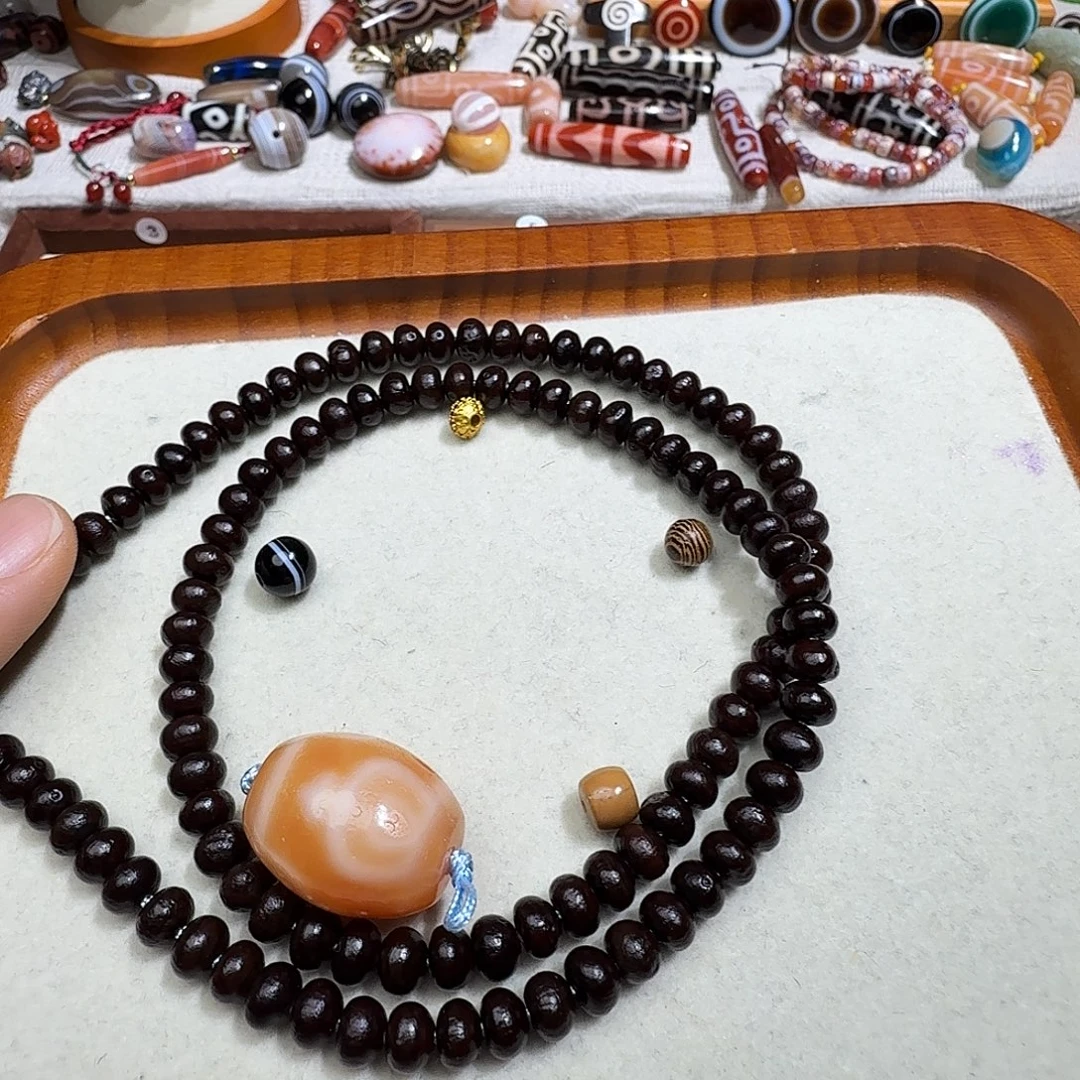 N****玛瑙/玉髓未镶嵌颈饰