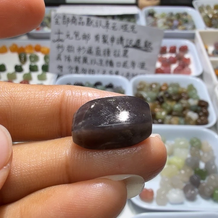 和田玉未镶嵌珠宝奇石