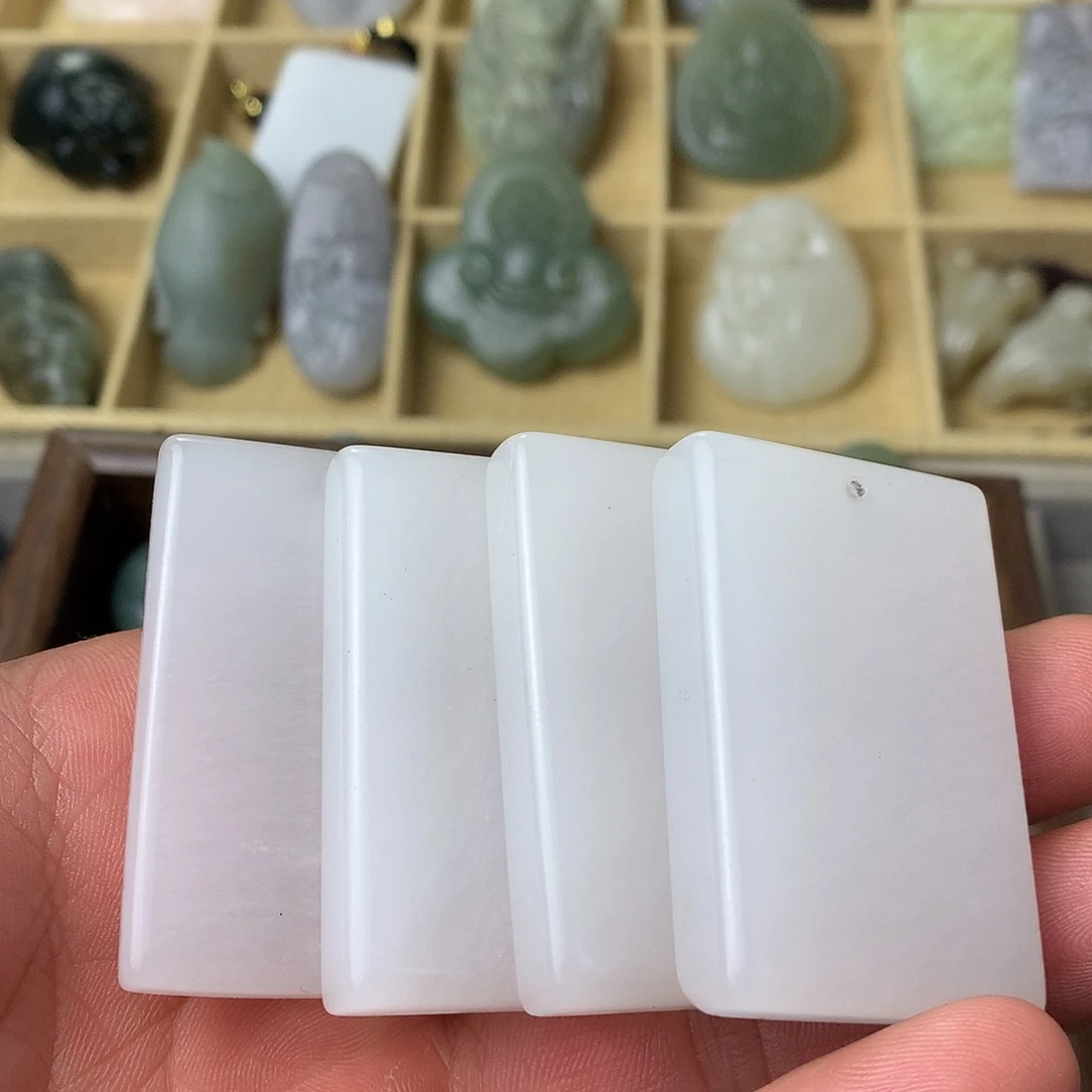 和田玉未镶嵌吊坠(不含链)