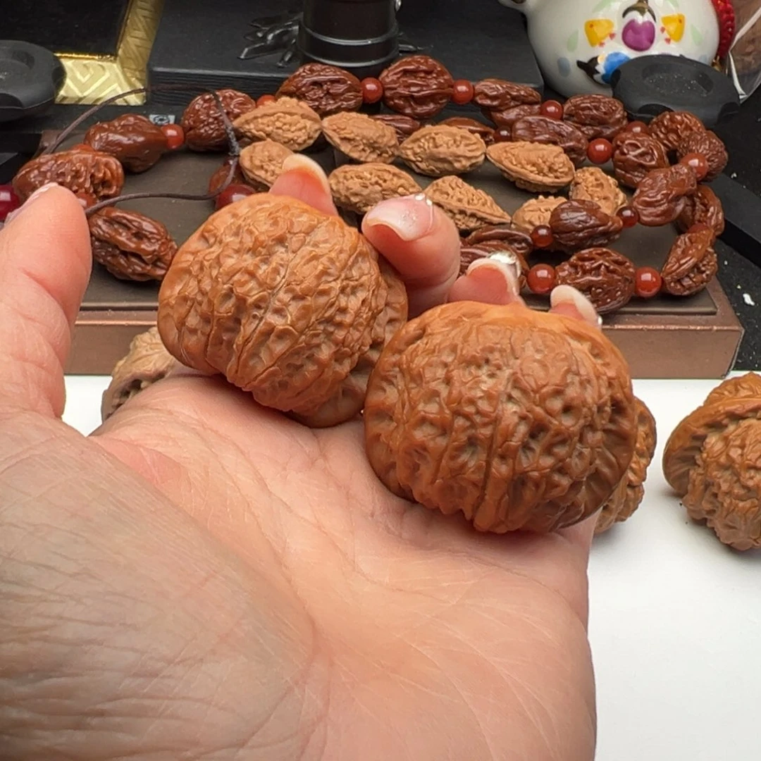 文玩核桃把件血麒麟4 0