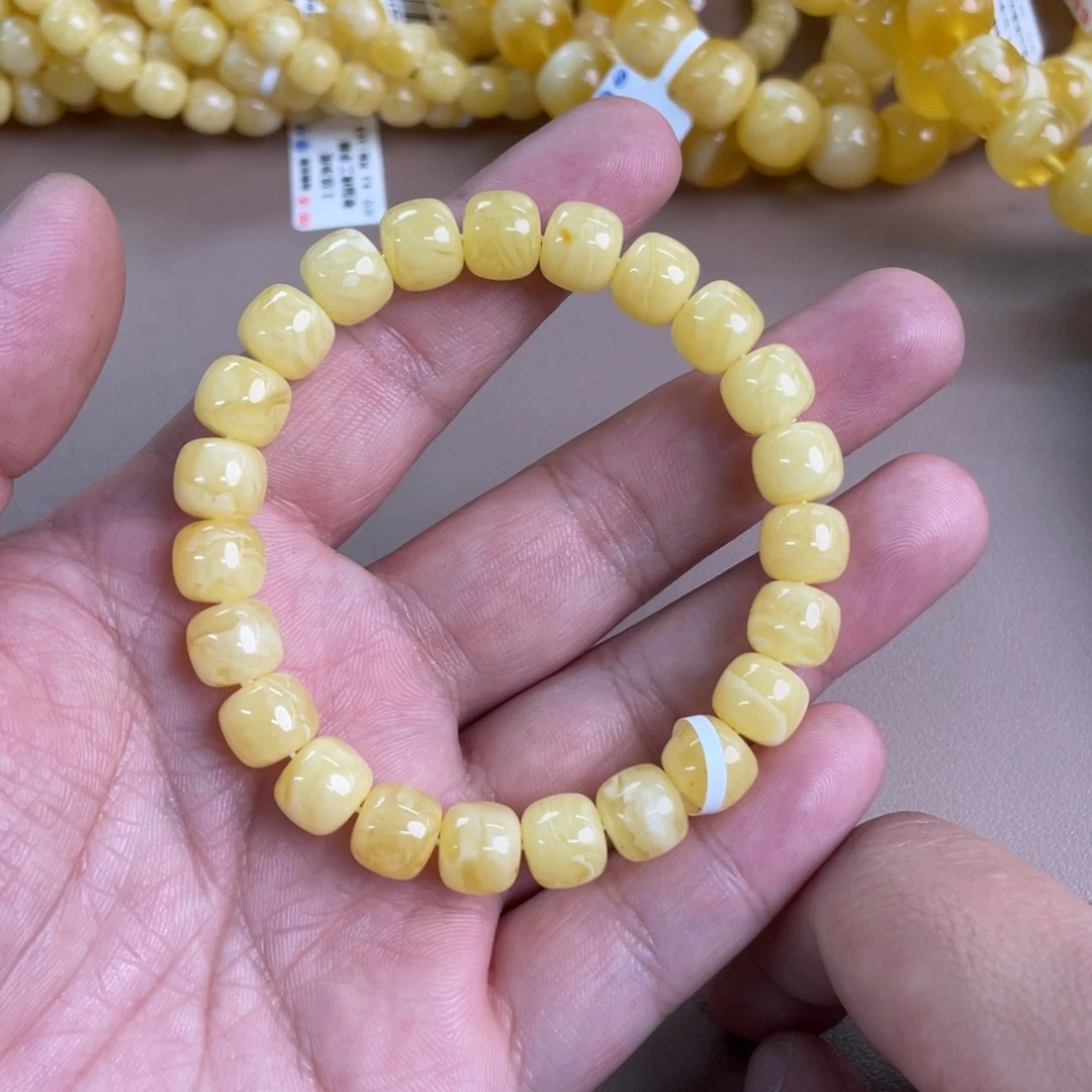 琥珀裸石未镶嵌04300000000