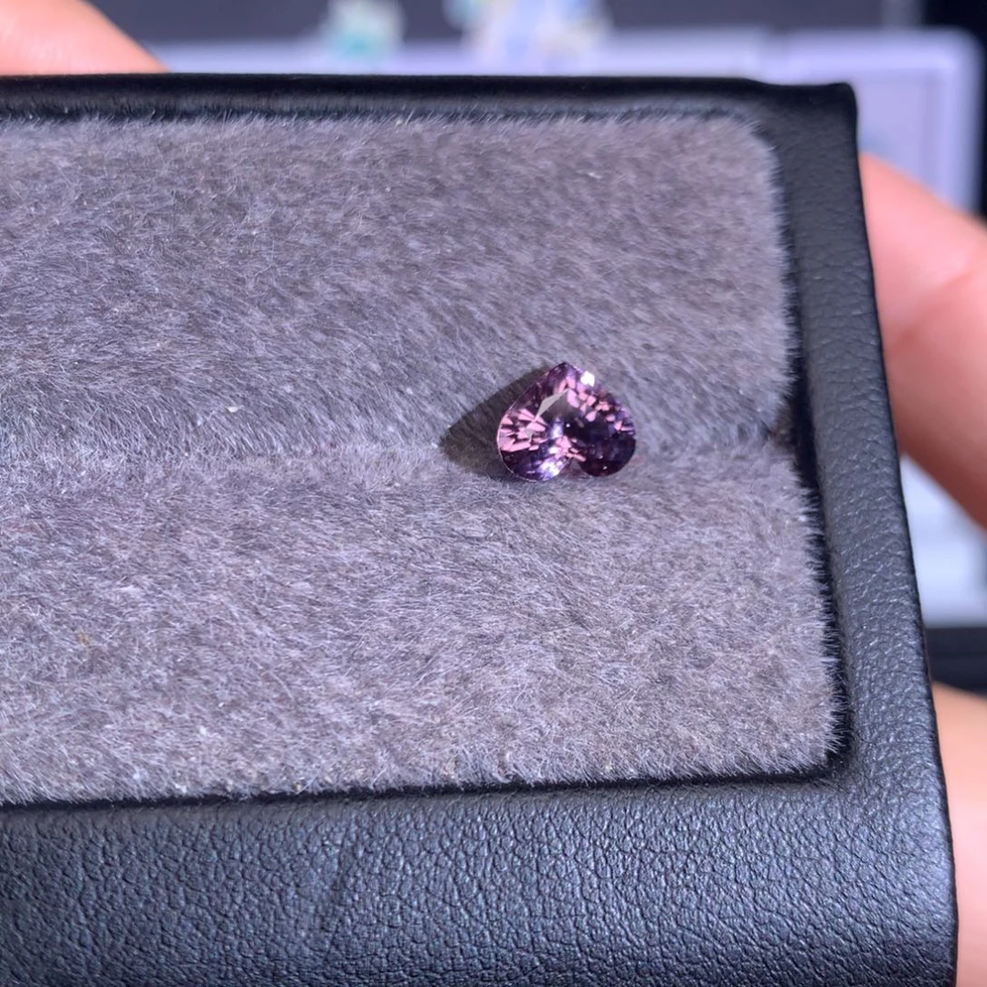 尖晶石裸石1.345ct