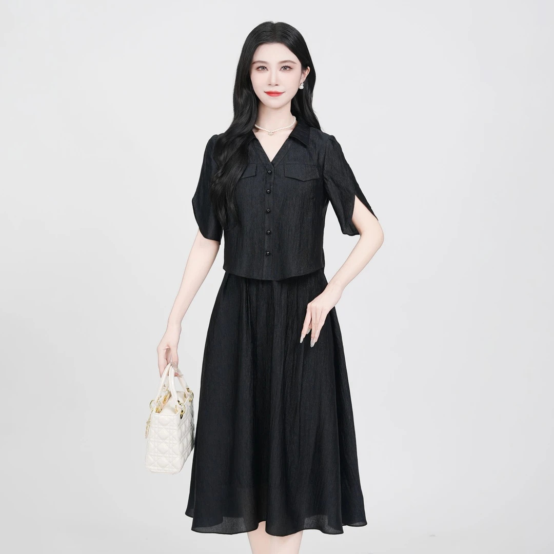 2025夏季时尚气质显瘦轻奢短袖连衣裙法式收腰长裙女