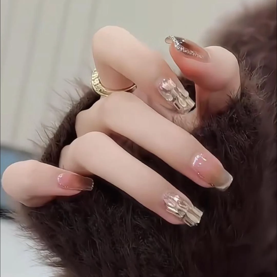 双儿穿戴甲这个链接拍