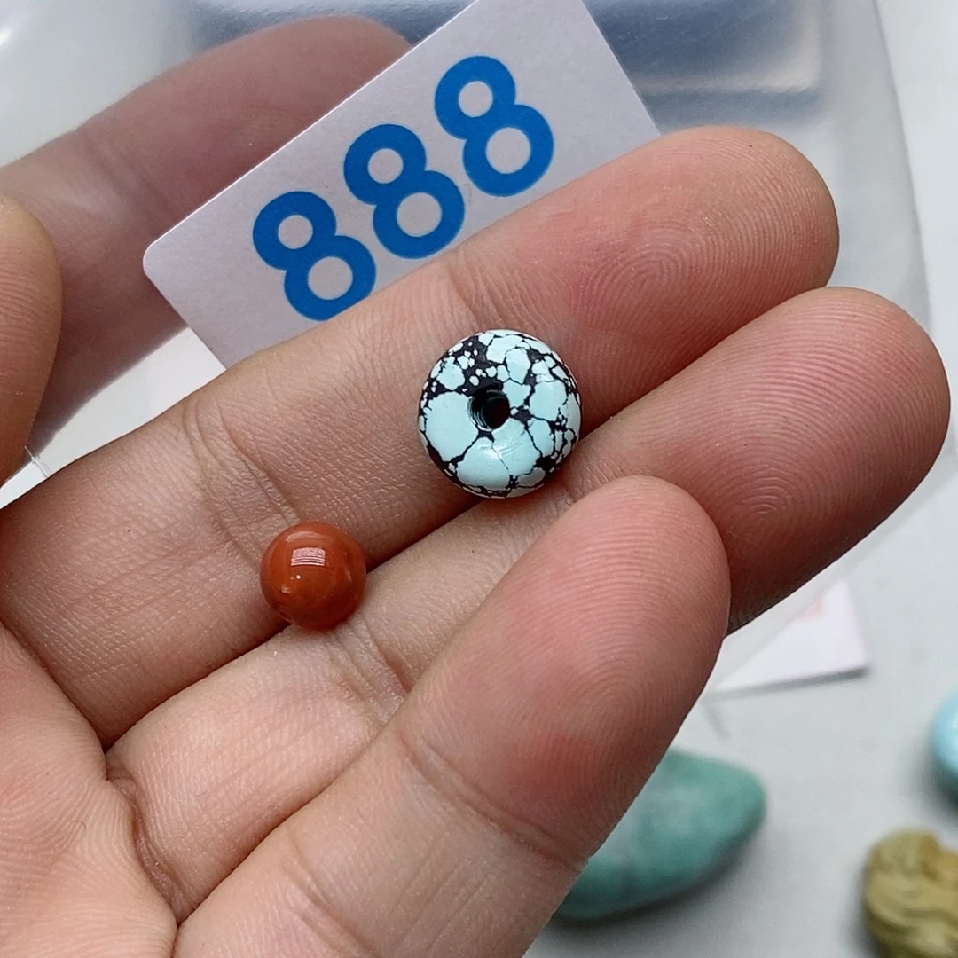 南红玛瑙未镶嵌珠宝奇石