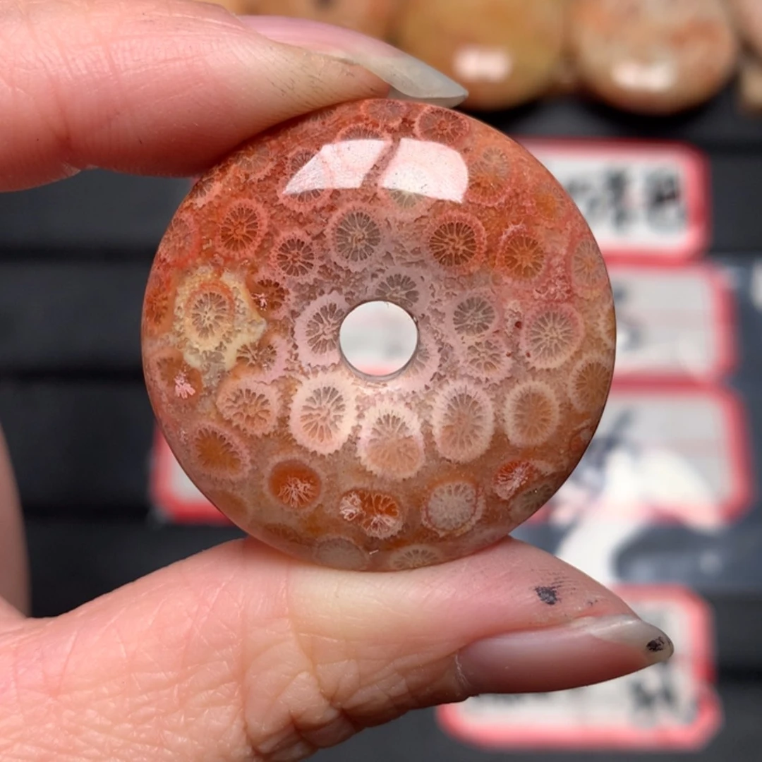 【闪购商品】硅化玉颈饰未镶嵌梁**凉