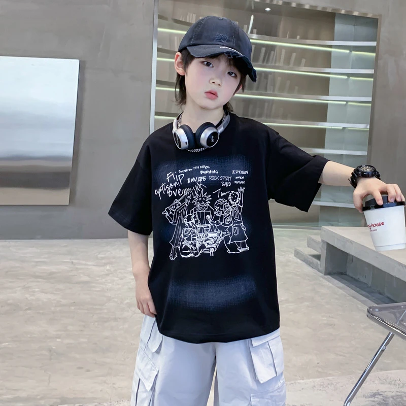 男童夏季多巴胺涂鸦短袖T恤2025新款夏日半袖中大童冰感上衣