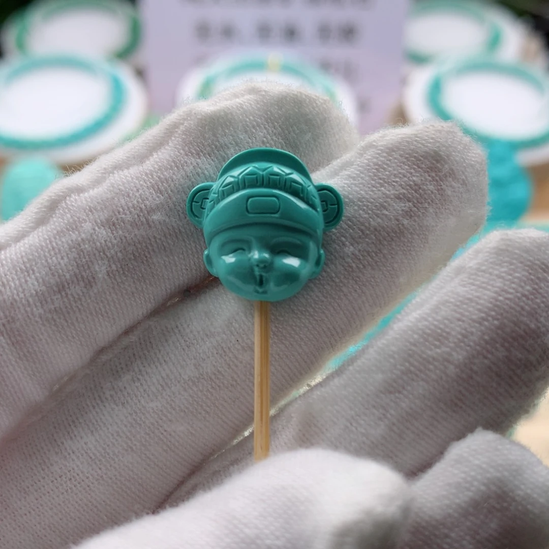 绿松石配饰未镶嵌