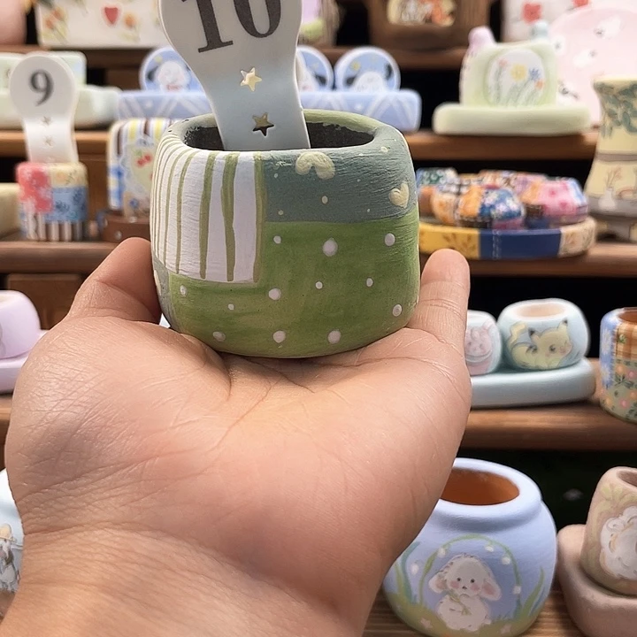 10…..手工手绘花盆