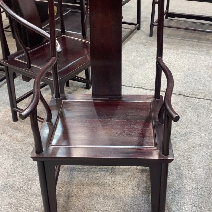 【闪购商品】难**涂官帽椅