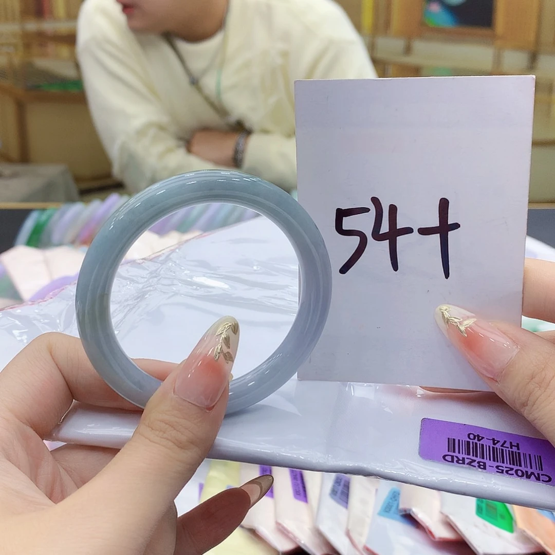 未镶嵌手镯翡翠000……