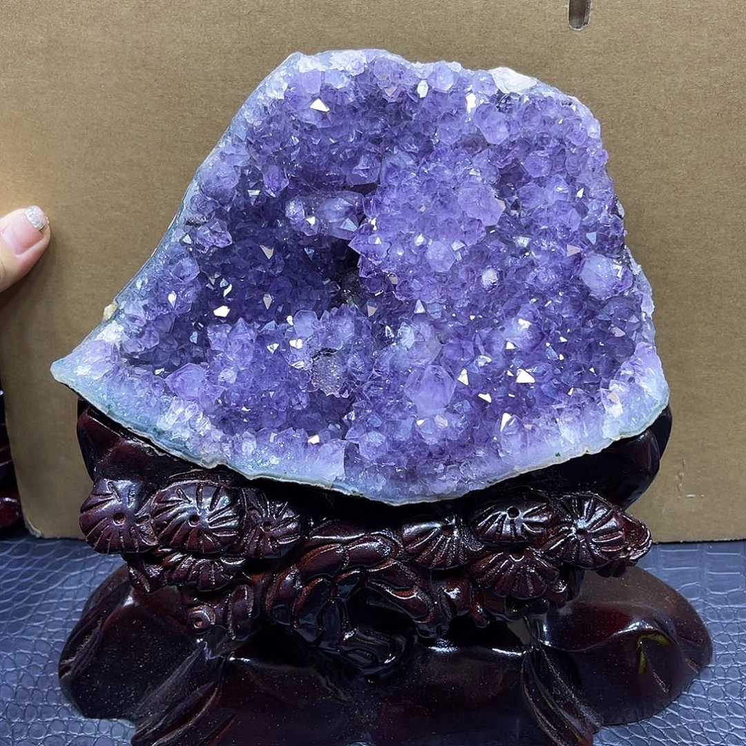 紫晶未镶嵌大型摆件（非配饰）