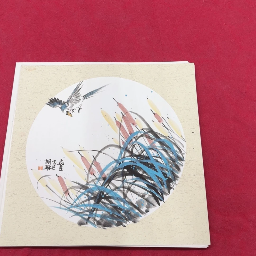 国画花鸟等图案和造型各有