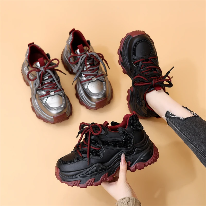 爆款厚底增高老爹鞋女款2024秋冬新款加绒休闲鞋皮面亮钻时尚潮鞋