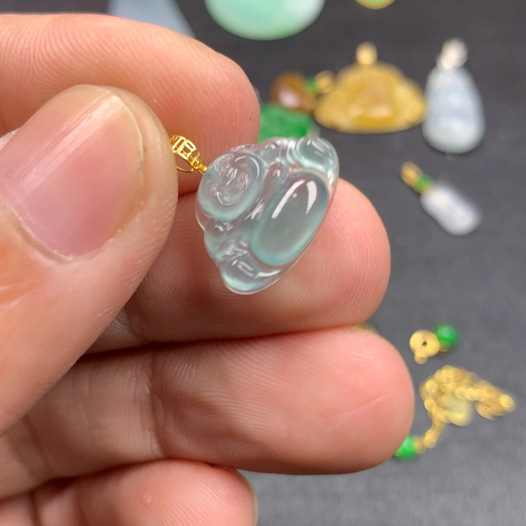 【闪购商品】颈饰18K金镶嵌翡翠翡翠