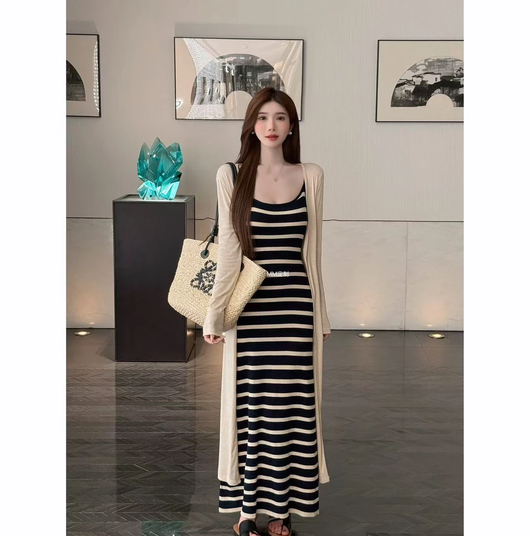 【coco小姐】夏日热恋 撞色条纹吊带修身显瘦连衣裙长款开衫A428